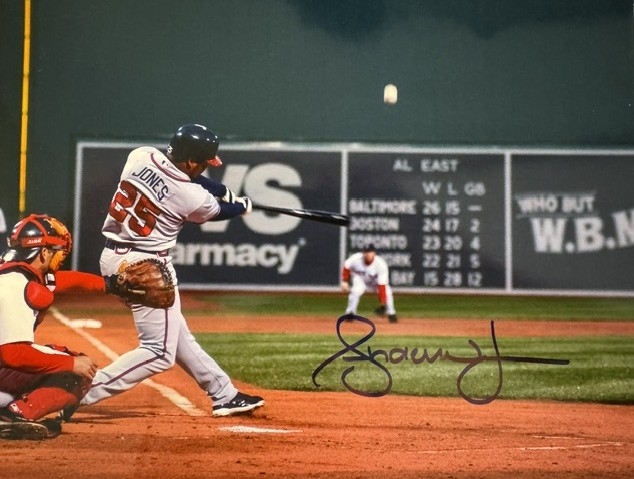 Andruw Jones signed 8x10 photo
