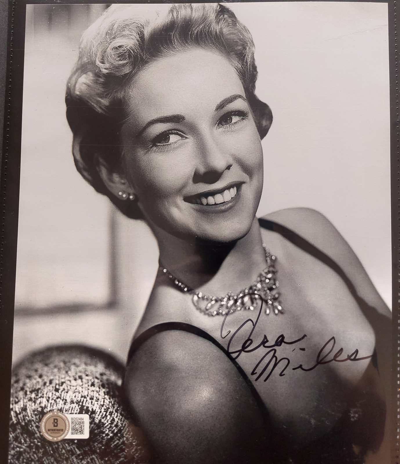 Vera Miles signed item