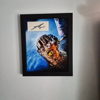 Josh Brolin signed item