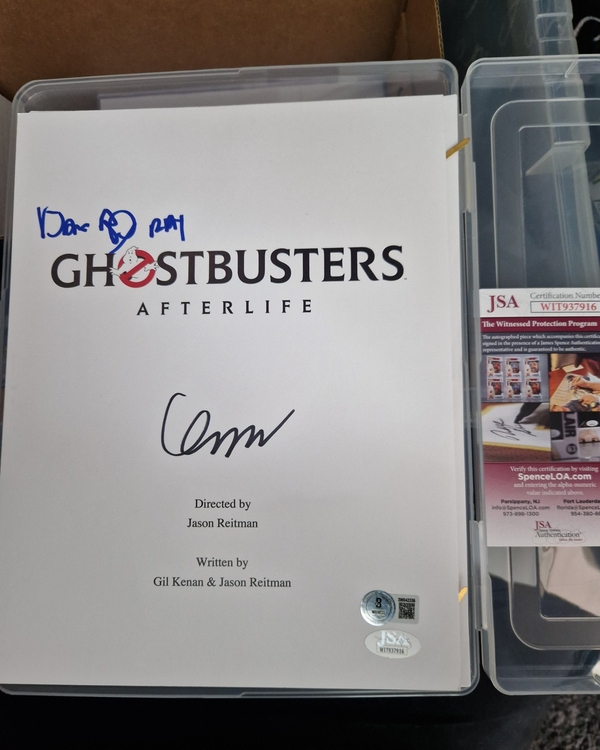 Dan Aykroyd & Finn Wolfhard signed item