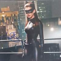 Anne Hathaway signed item