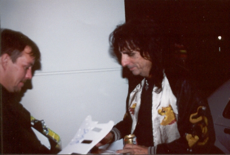 Alice Cooper with RACC Trusted collector Autograph Pros