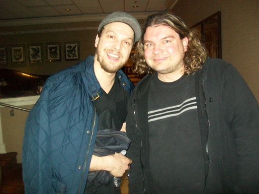 Gavin DeGraw Photo with RACC Autograph Collector bpautographs Gavin DeGraw Photo with RACC Autograph Collector bpautographs