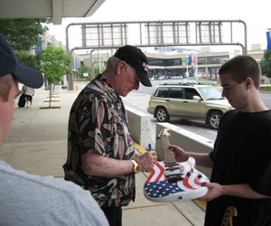 Mike Love Mike Love