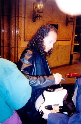 Kirk Hammett with RACC Trusted collector Autograph Pros