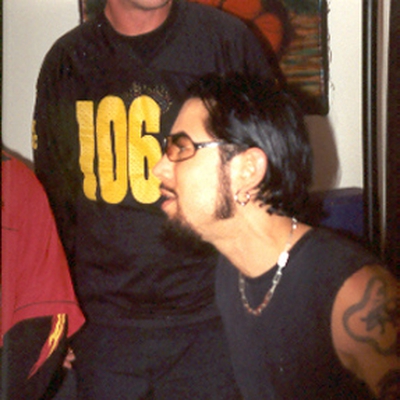Dave Navarro Autograph Profile