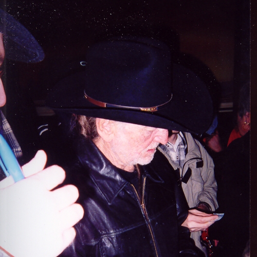Willie Nelson with Autograph Pros