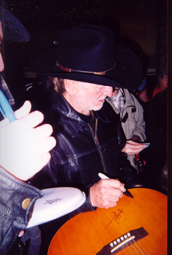 Willie Nelson with RACC Trusted collector Autograph Pros