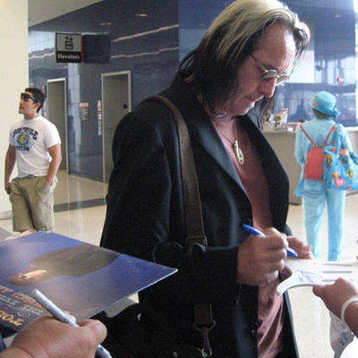 Todd Rundgren Autograph Profile