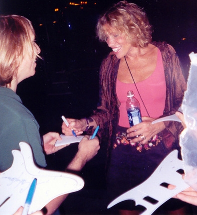 Carly Simon with RACC Trusted collector Autograph Pros