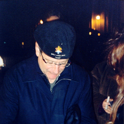 Robin Williams Autograph Profile