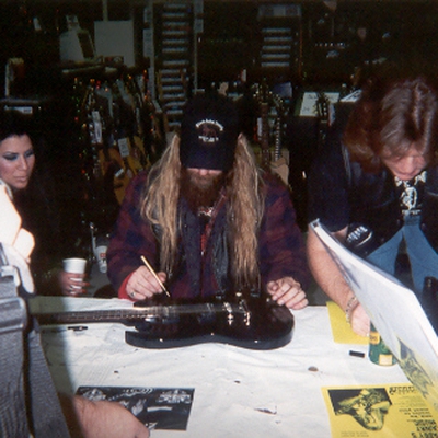 Zakk Wylde Autograph Profile
