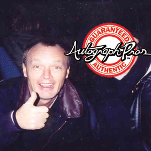 Angus Young with Autograph Pros