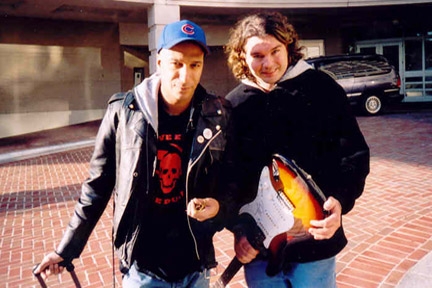 Tom Morello with RACC Trusted collector bpautographs