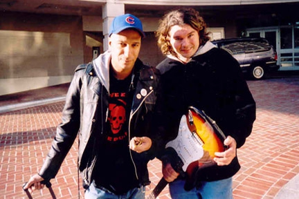 Tom Morello Photo with RACC Autograph Collector bpautographs