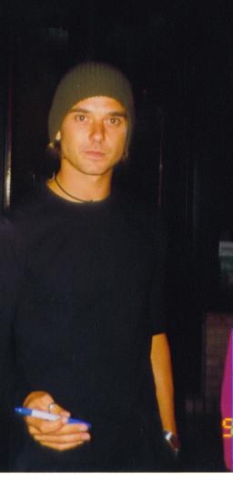 Gavin Rossdale with RACC Trusted collector Autograph Pros
