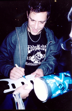 Dave Matthews, Stefan Lessard with RACC Trusted collector Autograph Pros