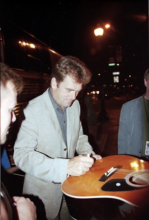 Huey Lewis with RACC Trusted collector Autograph Pros