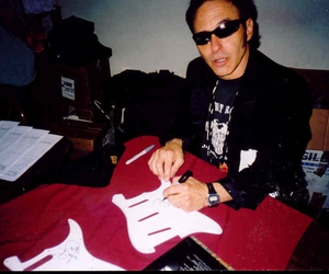 Nils Lofgren Nils Lofgren