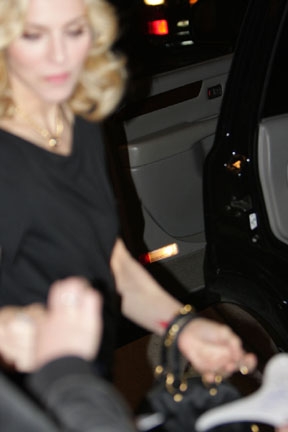 Madonna Signing Autograph for RACC Autograph Collector Autograph Pros
