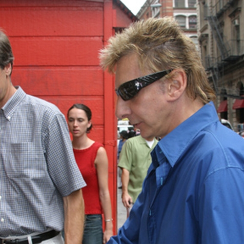 Barry Manilow with Autograph Pros
