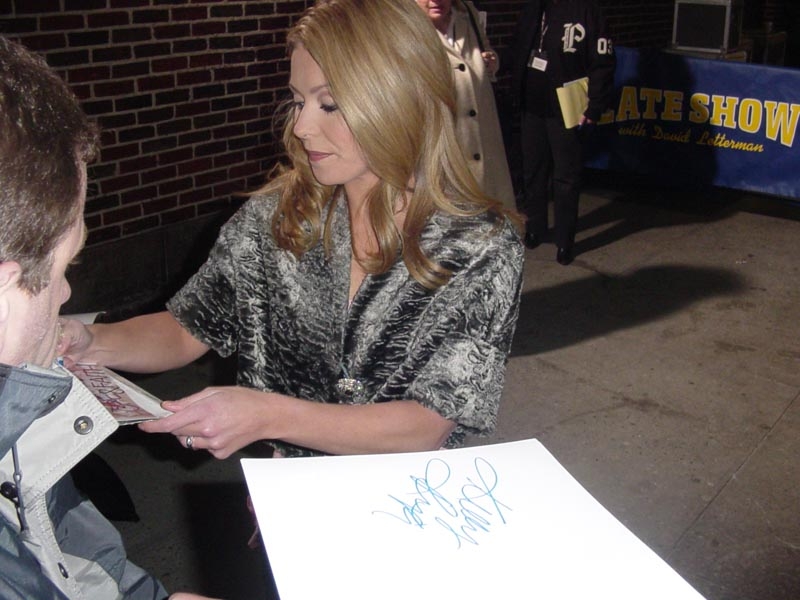 Kelly Ripa with RACC Trusted collector Autograph Pros