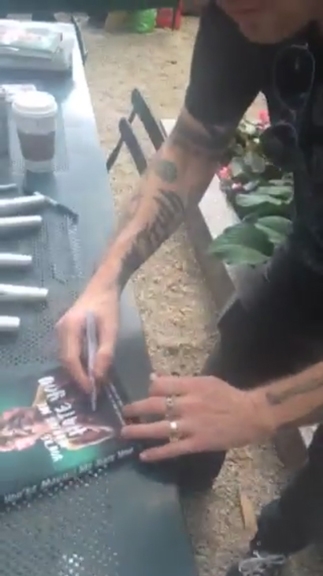 Corey Taylor with RACC Trusted collector Autograph Pros