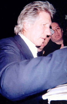 Roger Waters with RACC Trusted collector Autograph Pros