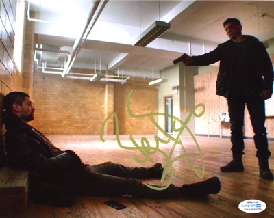  Autograph Profile