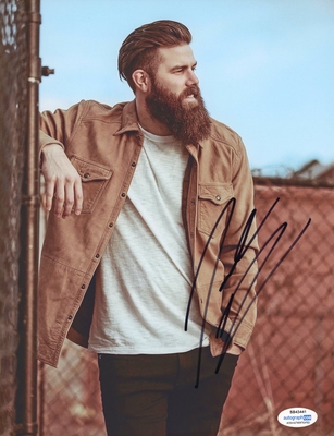 Autograph Profile