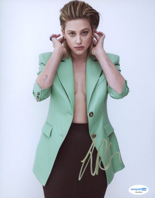  Autograph Profile