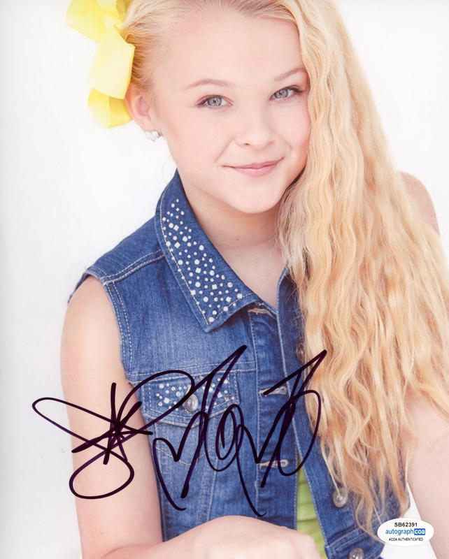 JoJo Siwa (66265) Signature Database by RACC - Real Autograph