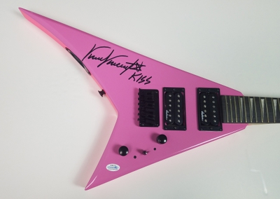  Autograph Profile