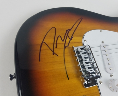  Autograph Profile