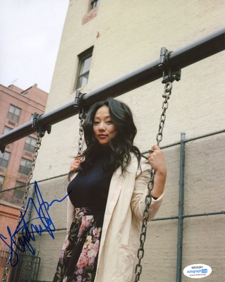  Autograph Profile
