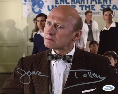  Autograph Profile