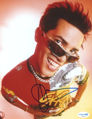  Autograph Profile