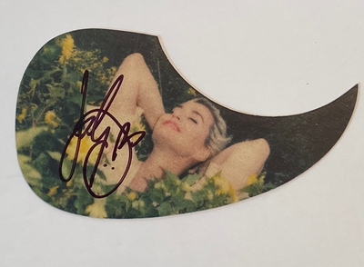  Autograph Profile