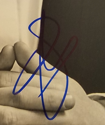  Autograph Profile