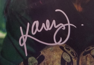  Autograph Profile