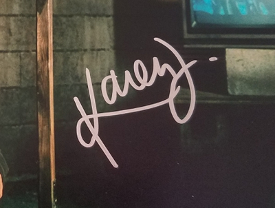  Autograph Profile