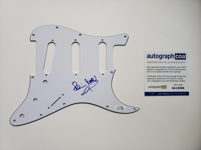  Autograph Profile