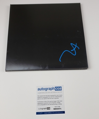  Autograph Profile