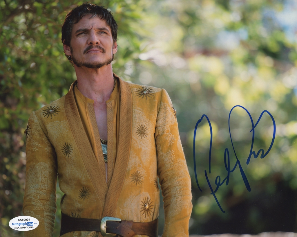 Pedro Pascal (18375) Signature Database by RACC Real Autograph