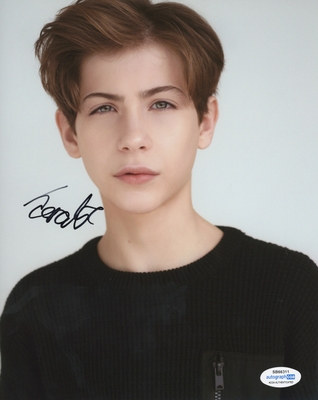  Autograph Profile