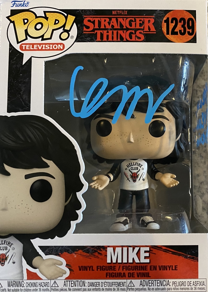 Finn Wolfhard (88584) Signature Database by RACC - Real Autograph ...