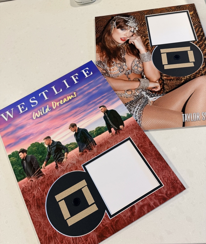 Autograph purchased from RACC Trusted Seller Richard Budman