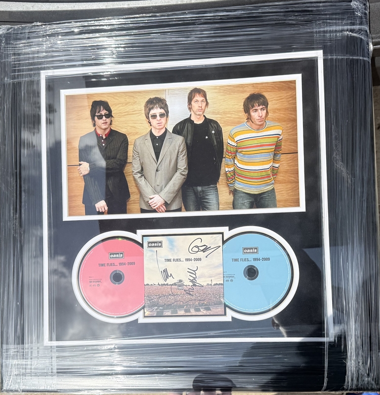 Autograph purchased from RACC Trusted Seller Steve Fernandez