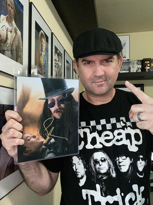 Autograph purchased from RACC Trusted Seller 