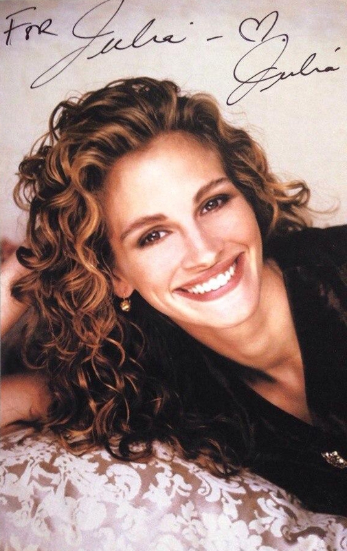 Julia Roberts Autograph by Fanmail TTM